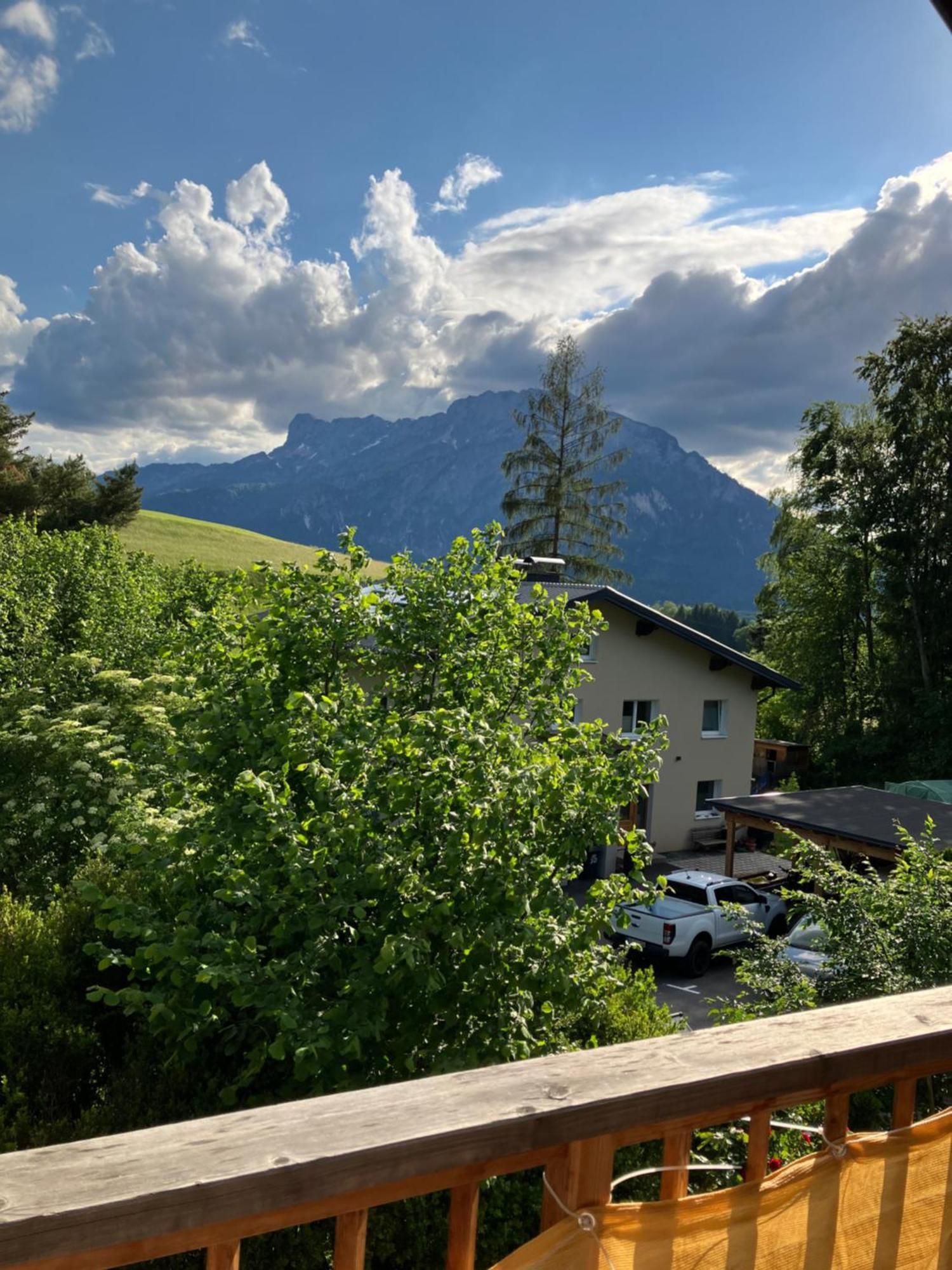 Untersberg Und Festungsblick Apartment พุค ไบ ฮัลไลน์ ภายนอก รูปภาพ